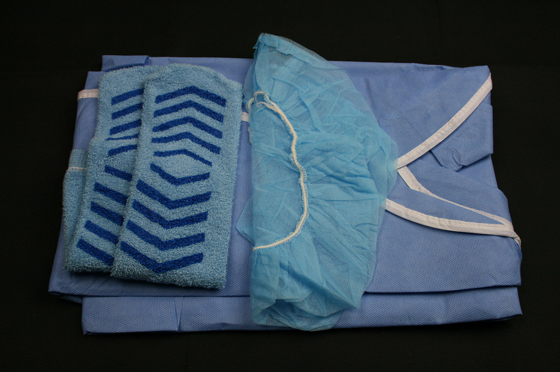 WELCOME PACK Abbigliamento Paziente - immagine 2